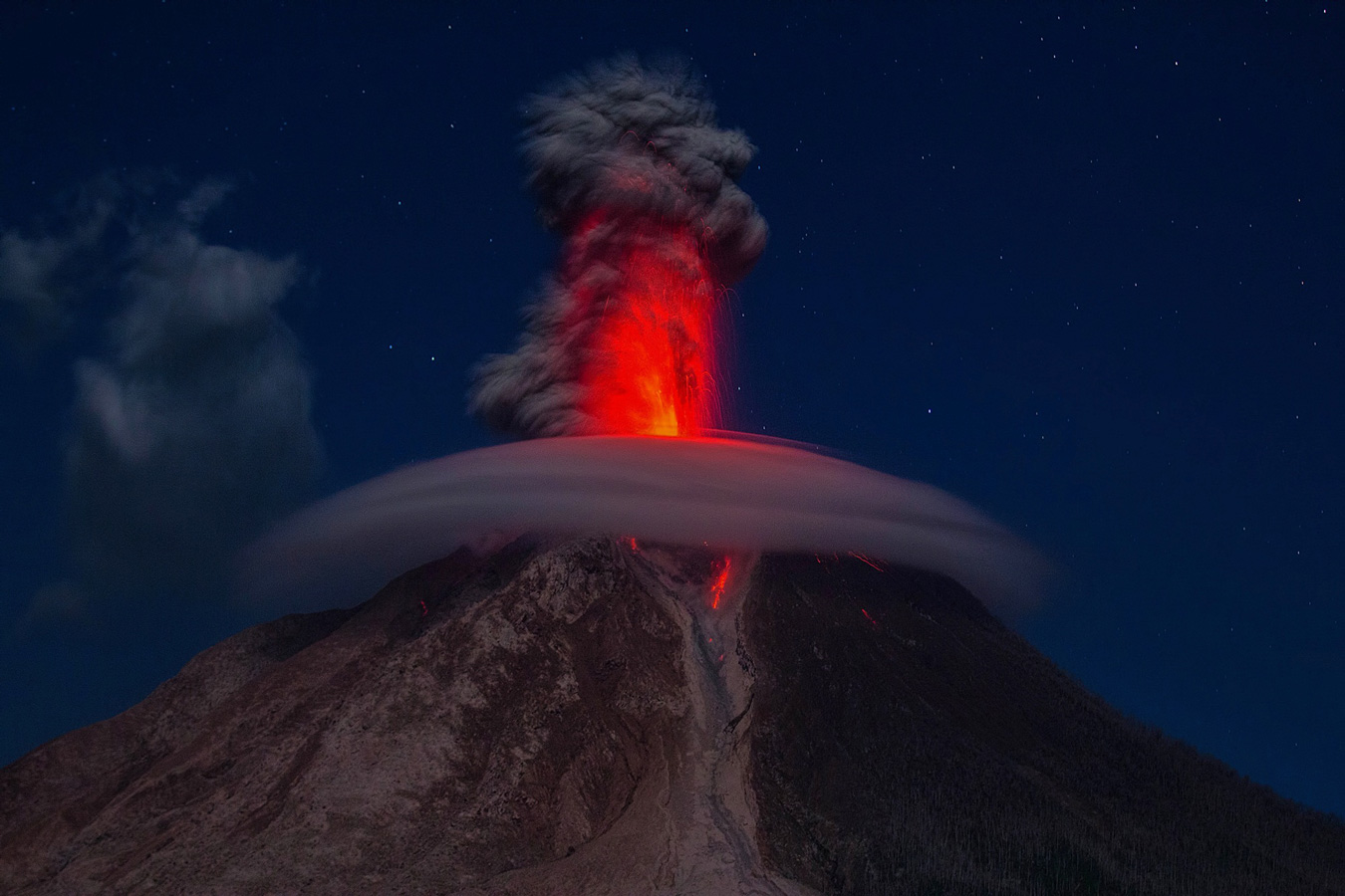 Sinabung Eruption, © Endro Lewa, Indonesia, 1 place in nomination Landscape — night, 35AWARDS Photo Contest