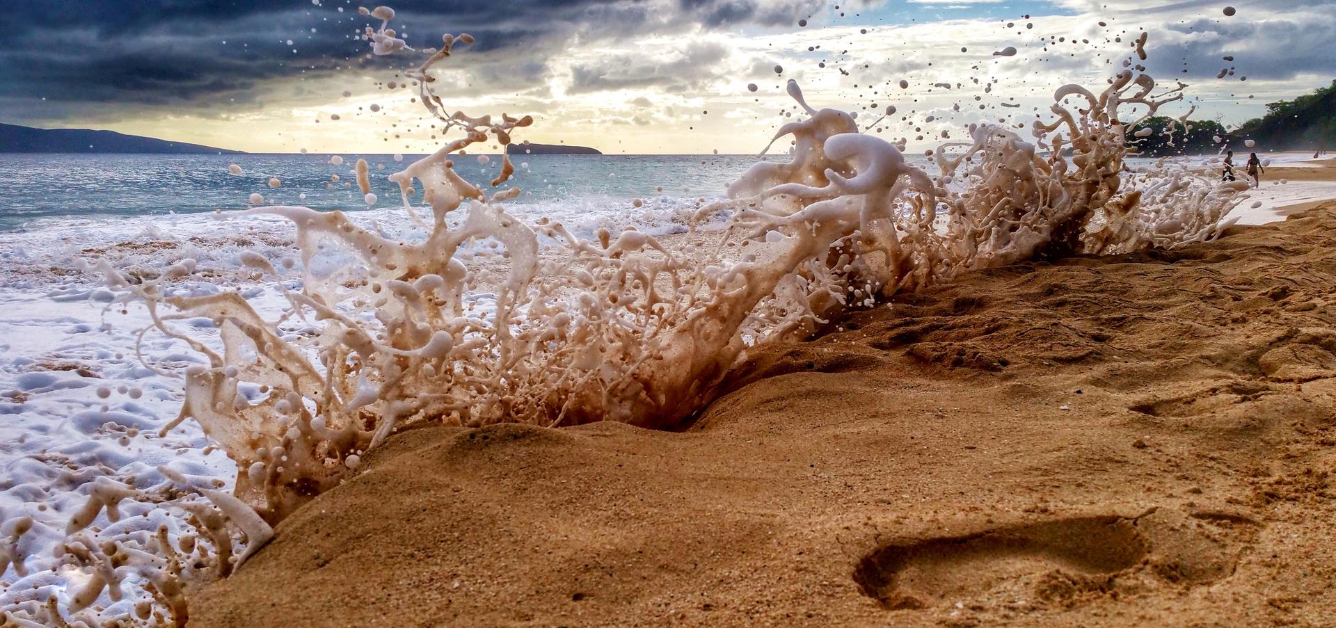 Foamtastic, © Athena_B, 3rd place, Digital Camera Photographer of the Year