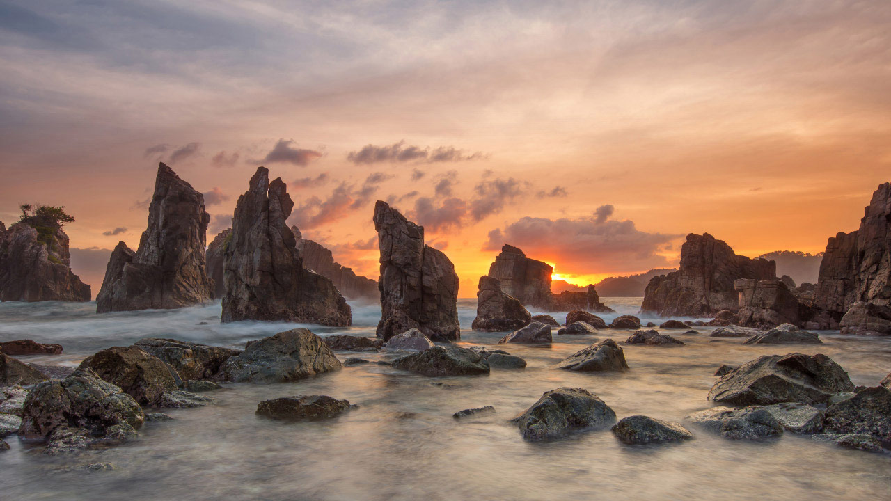 Heaven Of Rocks, Pegadungan Beach, Indonesia, © Gunarto Song, Jakarta, Indonesia, Winner Landscape, Nature's Best Photography Asia