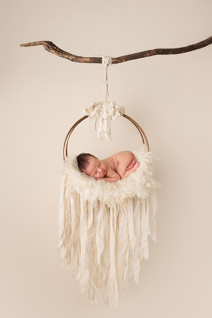 Special Delivery, © Crystal Mercredi, Canada, Newborns Photo Contest