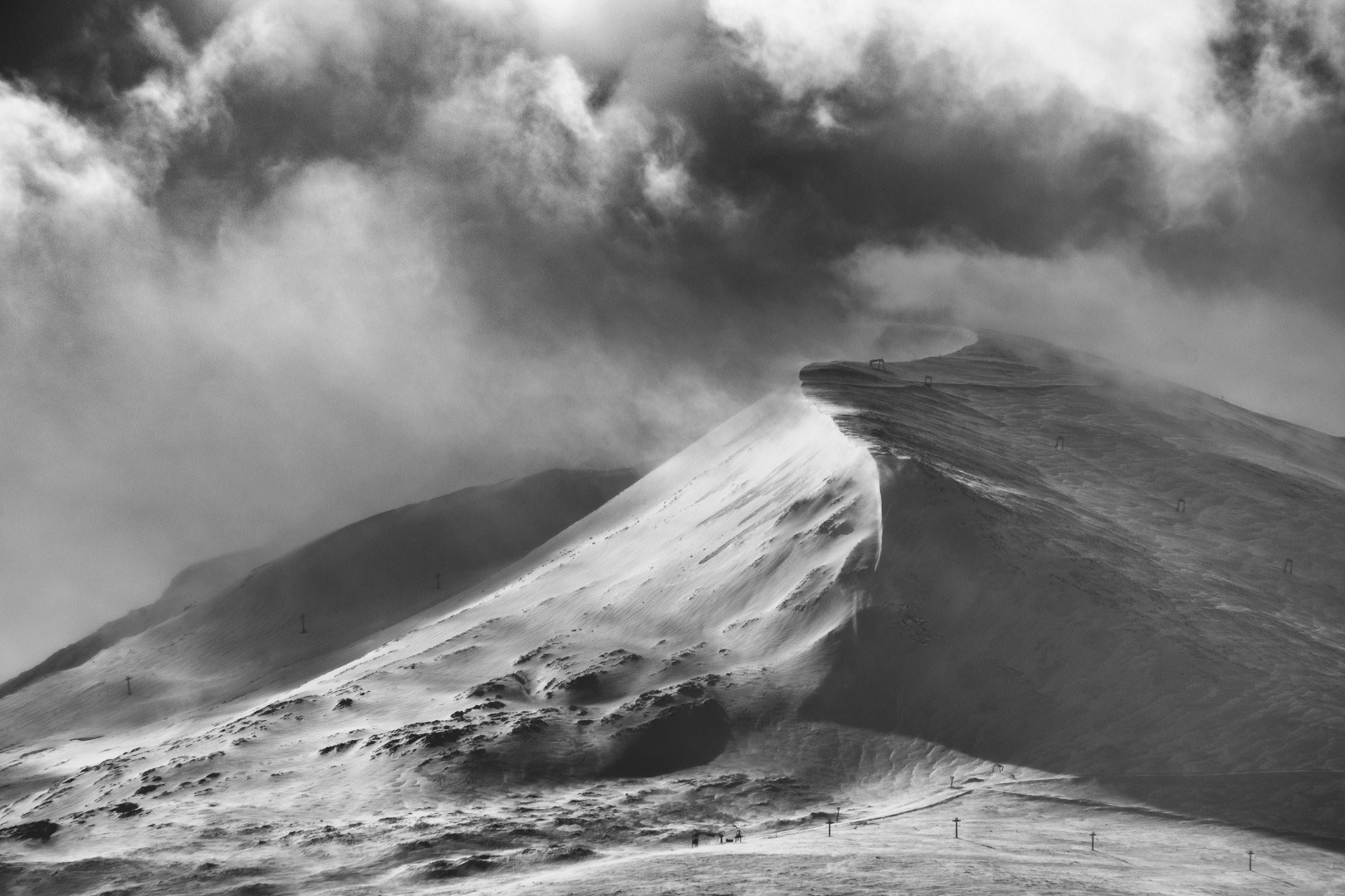 The Ridge, © Jason Hudson, Weather Photographer of the Year