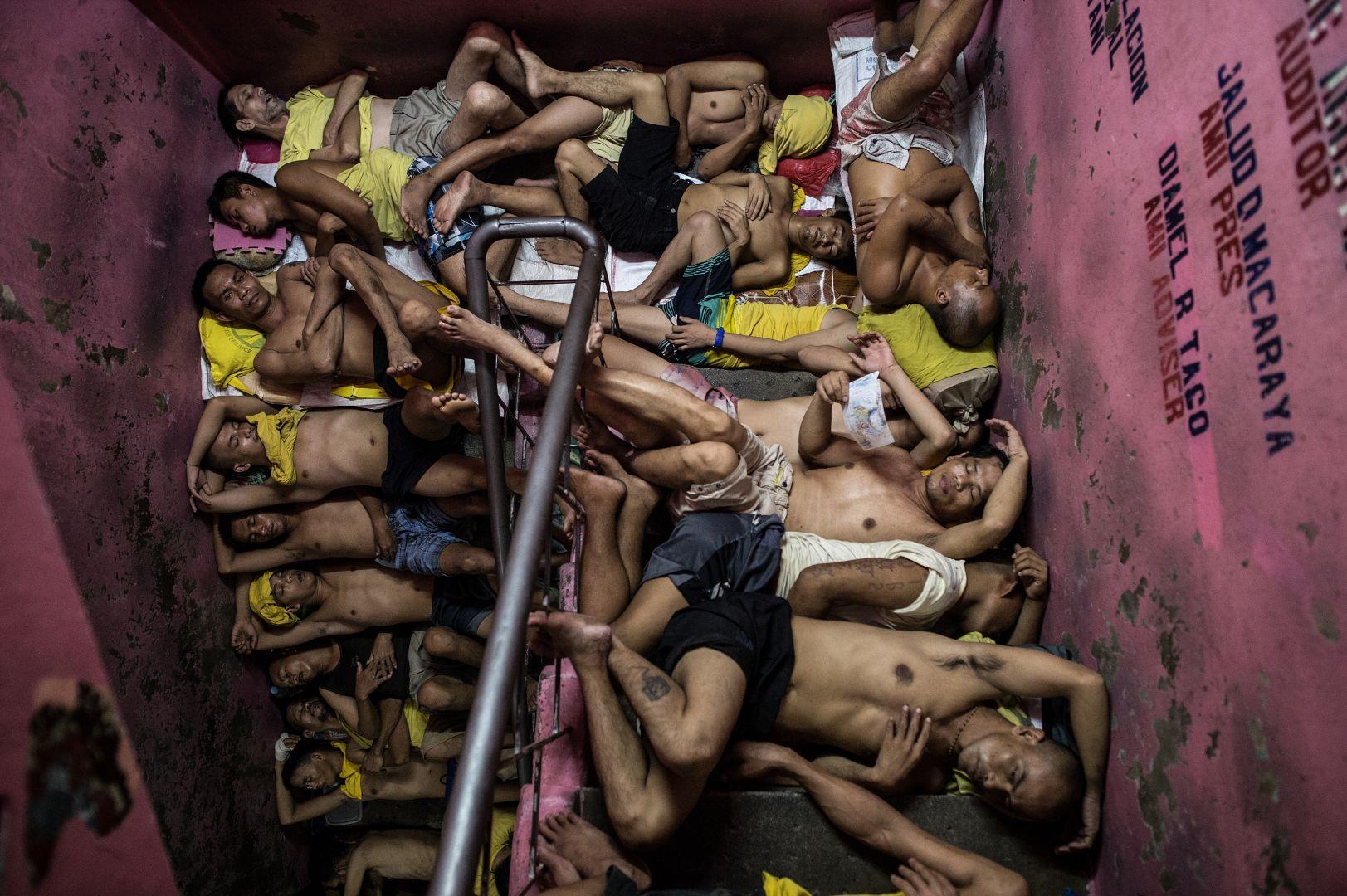 The Philippines' Most Overcrowded Jail, Noel Celis, Philippines, The World Press Photo Contest